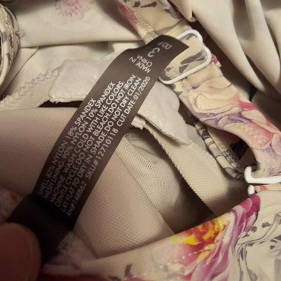 Floral Bathing Suit Top - Picture 8 of 8